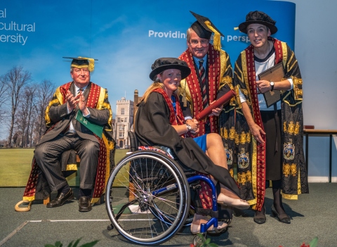 Image shows Suzanna Hext receiving her award from the Vice-Chancellor