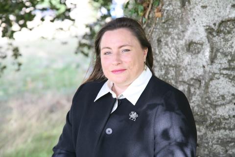 Jenny Edwards 